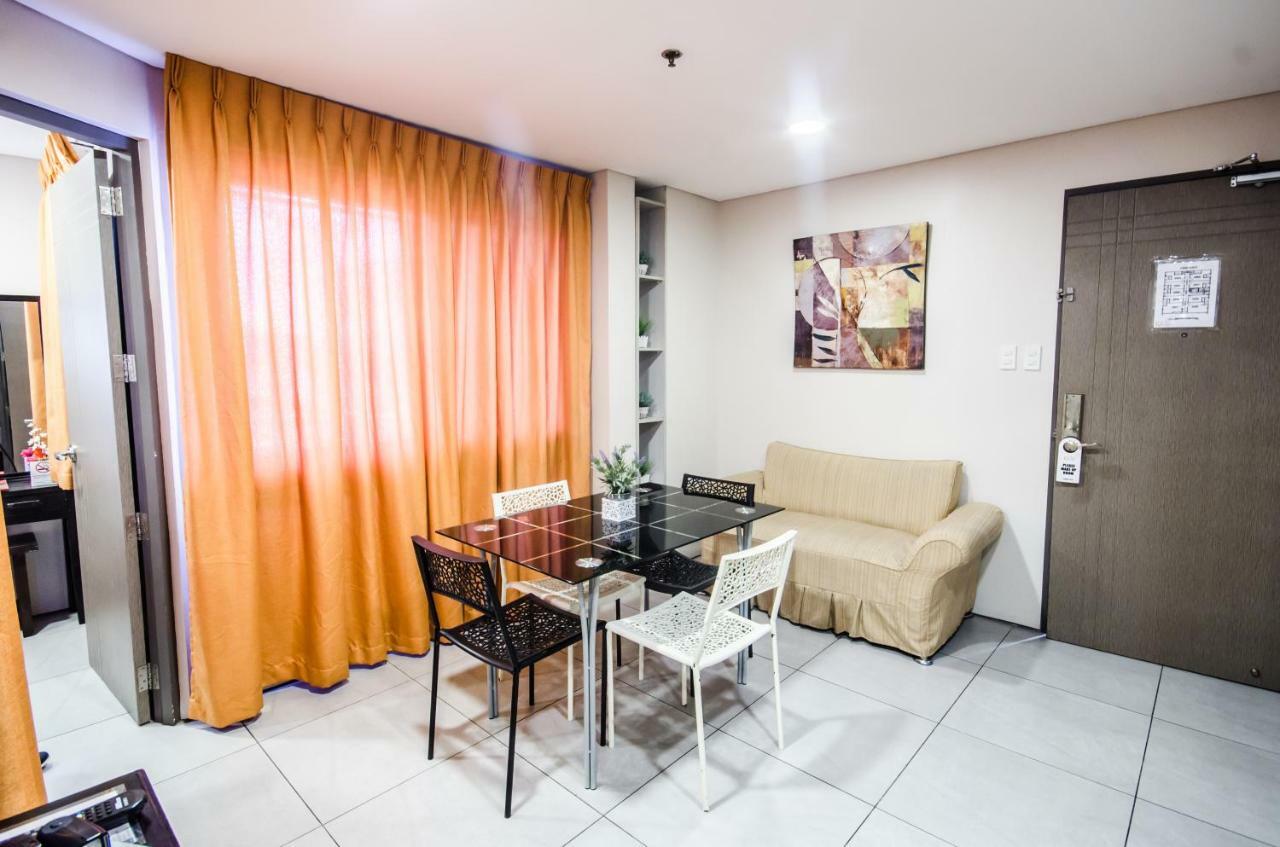Jade Hotel And Suites Makati City Extérieur photo